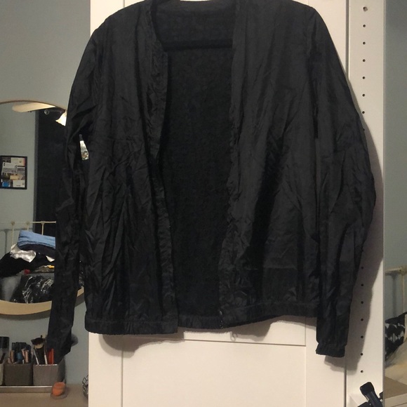 Reversable black jacket - Picture 1 of 3